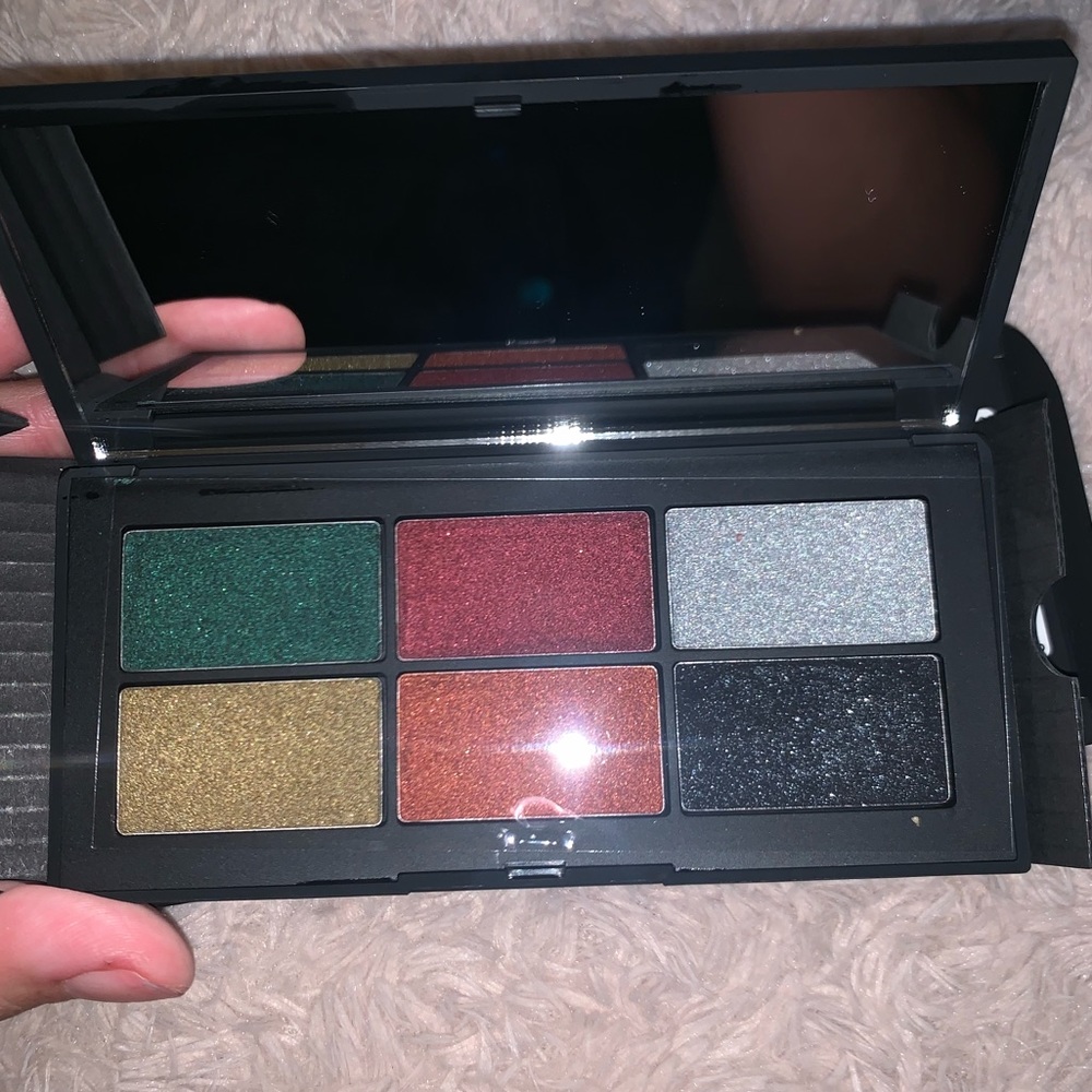NARS eyeshadow palette